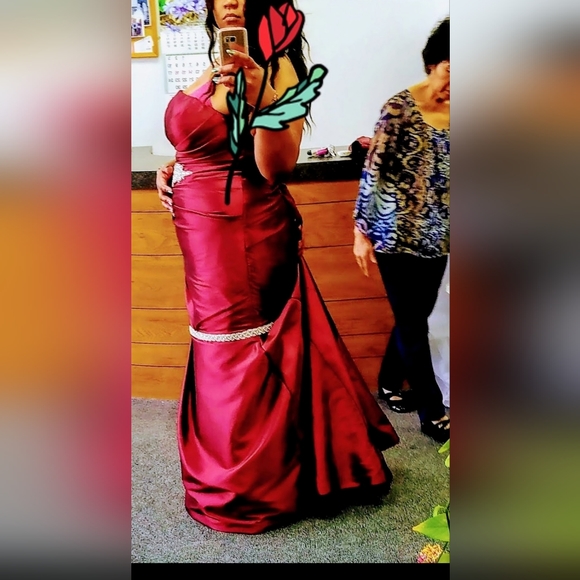 mermaid dress indian Red Mermaid Gown Lehenga Designer Dress 44